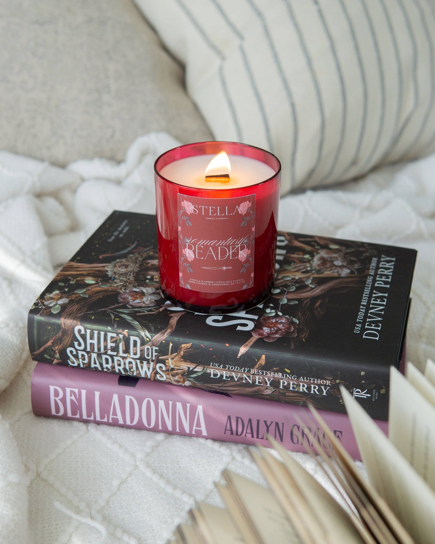 Romantasy Reader Candle